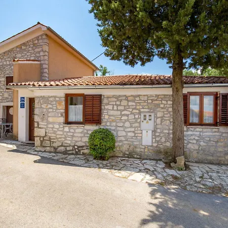Holiday home Rotonda - Lbn304 By Interhome